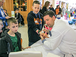 Dr. Burry talks to kids Dr. Burry talks to kids