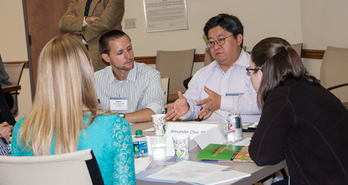 Dr. Choi talks with group Dr. Choi talks with group